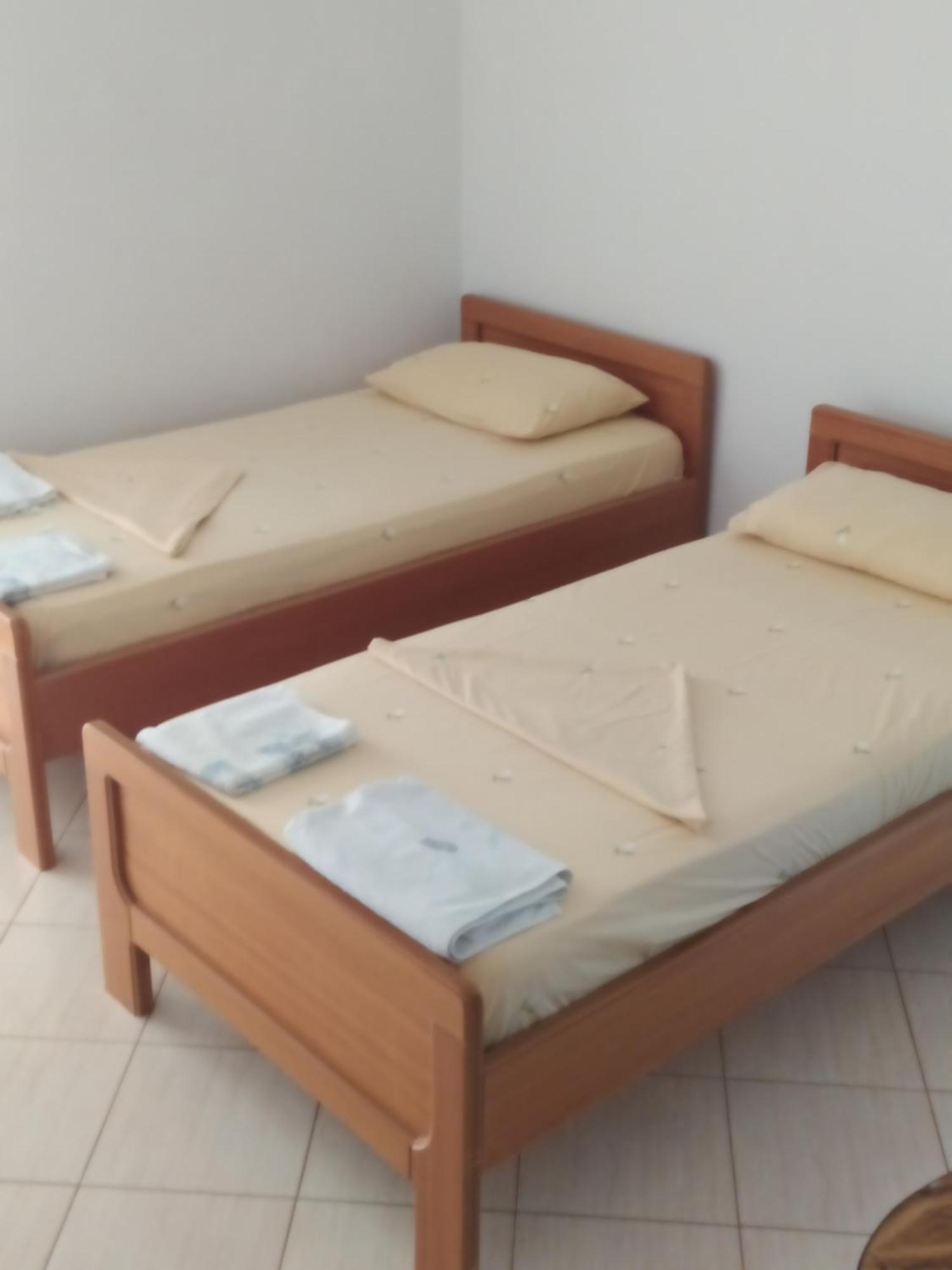 Qoku Chicago Apartment Ksamil